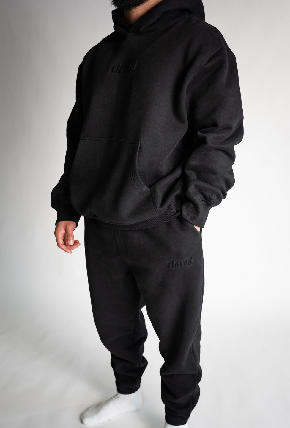 size: Model is 6'0 wearing size L | color: Midnight