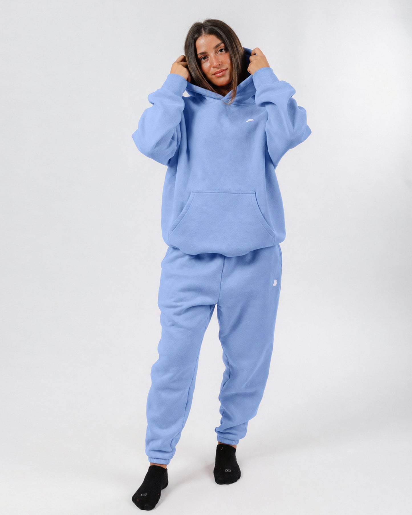 size: Gianna is 5'1 wearing size S | Color: Breeze
