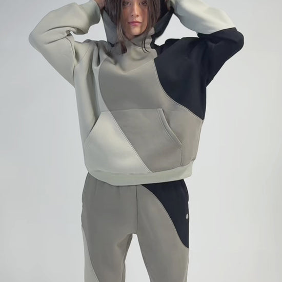 size: Mariah is 5'7 wearing size S | Color: Overcast