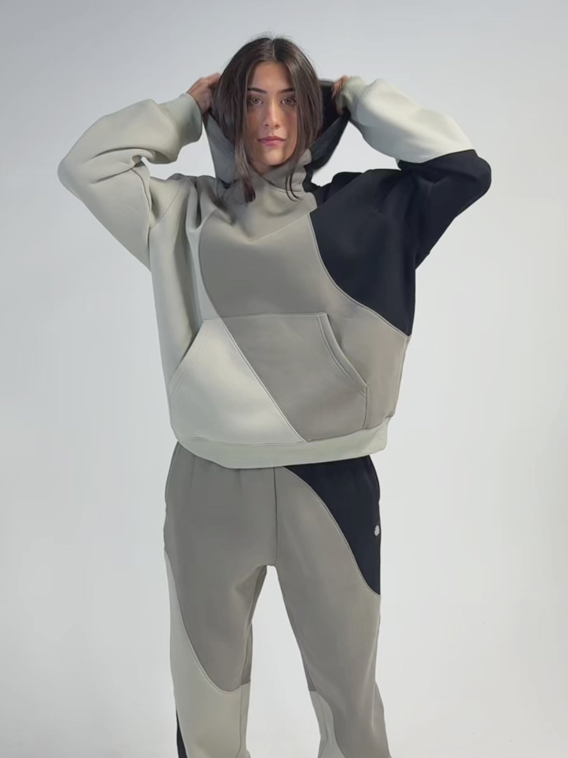 size: Mariah is 5'7 wearing size S | Color: Overcast
